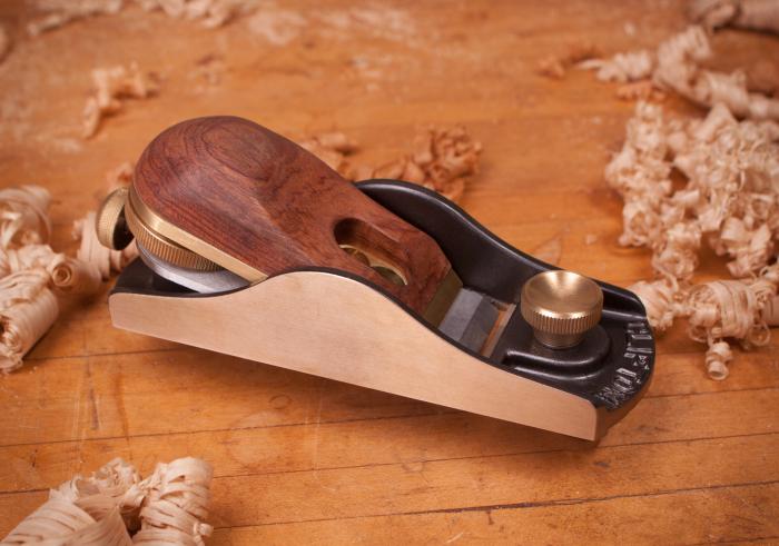 A block plane. Can be used to fillet (or, with more expertise, chamfer) an edge. Credit: Tools for Working Wood catalog.